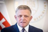 Premier Fico Slovenski vojaci na Ukrajinu nepojdu