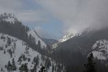 Horska zachranna sluzba varuje turistov pred snehom