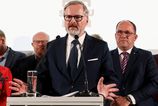 Vlada Petra Fialu podava demisiu prezident ju prijme