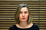 Byvalu sefku europskej diplomacie obvinili z podvodu