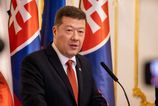 Roztrzka pred cestou do Bratislavy Tomio Okamura nevzal opoziciu