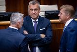 Televizie zvyhodnuju Ficovu vladu uvadza Memo 98