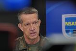 Vysoky predstavitel NATO Maik Keller veri ze ceska municna iniciativa pokracuje