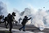 Trumpovi agenti zastrelili v Minnesote dalsieho muza Protestujucich rozhanyaju slznym plynom