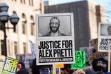 FBI vysetrovat zasah po tragickej smrti Alexa Prettiho agent ICE celi tlaku verejnosti