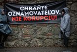 Slovensko celi poklesu v rebriku vnimania korupcie Opozicia varuje pred poslednou prieckou