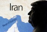 Donald Trump sa vyhraza utokmi na iransky ostrov Chark Teheran tvrdi ze ropna infrastrukturau zostala neposkodena
