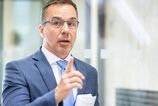 Erik Tomáš sa cynicky chváli absurdným úspechom. Vláde chýba základná empatia (názor Veroniky Šrobovej) 2 Erik Tomas sa cynicky chvali absurdnym uspechom Vlade chyba zakladna empatia nazor Veroniky Srobovej