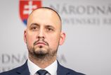 Opozicia chce legislativne obmedzit nelegalne poplatky v zdravotnej starostlivosti