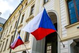 Českú ministerku pre miestny rozvoj Zuzanu Mrázovú počas uplynulého víkendu napadla 44-ročná žena slovne aj fyzicky. 2 Cesku ministerku pre miestny rozvoj Zuzanu Mrazovu pocas uplynuleho vikendu napadla 44 rocna zena slovne aj fyzicky