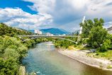 Radsej divoky Balkan ako predrazene metropoly Podgorica laka na lacne nakupy