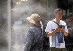 Tropicky vzduch porusi teplotne rekordy na nedelu hlasia az 40 stupnov