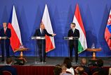 V4 je zvlastne spolocenstvo Stredna Europa nie je spojena uspechmi ale zlyhaniami komentar Borisa Zalu