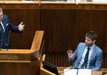 tvrd uder pre vldne strany v prvej pke najdveryhodnejch ldrov nie je ani jeden politik koalcie