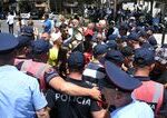 Albansko zasiahli protesty proti hotelu spojenemu s Trumpovou rodinou Policia zadrzala viacerich demonstrujucich