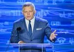 Robert Fico nie je Konstantin Filozof Obracia sa do minulosti pretoze sa boji pritomnosti komentar Martina Behula