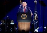 USA podla Trumpa ziaria viac nez kedykovek predtym Kritikov oznacil za komunistov a varoval pred odpornou hrozbou v krajine