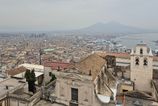 Posvatna pizza a chaos v uliciach Neapola v dialke prach Pompei Viete ze na Capri premava specialna lanovka