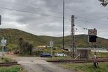Zrazka nakladneho vlaku s autonom zastavila vlakovu dopravu pri Zlatnej na Ostrove