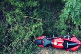 Zrejme presiel na cervenu a zrazil sa s autom Motorkar prisiel o zivot nedaleko Modry