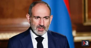 Arménsko čelí sporu medzi premiérom a cirkvou, začal sa súdny proces