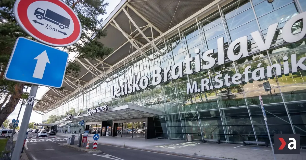 Asociácia taxi služieb žiada zrušenie exkluzívnych zmlúv s Boltom na bratislavskom letisku