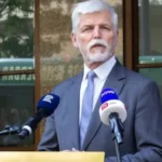 Česi sa pýtajú, prečo by ich vojaci mali chrániť naše nebo, keď ich Fico zradí