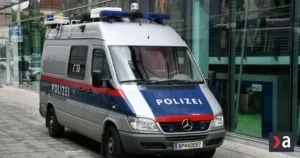 Česko-rakúska spolupráca objasnila lúpež v Břeclavi, zadržali štyri mladé ženy