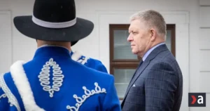 Fico posiela do Berlína čudné pozvanie: Zlyhávate a radšej odstúpte