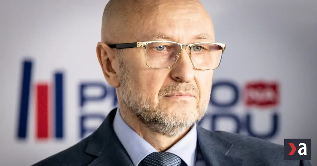 Funkcia za Borisa, dnes kandiduje za Zoroslava Kollára
