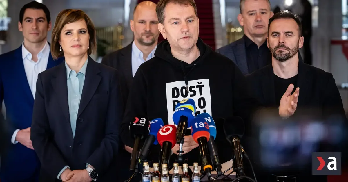 Hnutie Slovensko žiada parlament, aby riešil drahé palivá a chce kresať platy ministrom