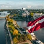 Lotyšský premiér odvolal ministra sociálnych vecí pre šoférovanie pod vplyvom alkoholu