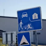 Nezaútočil, hoci nemusel. Vodiči stále nepoznajú pravidlá v obytných zónach