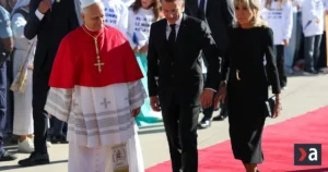 Pápež Lev XIV. pricestoval do Francúzska, bude rokovať o AI, mladých aj budúcnosti Európy