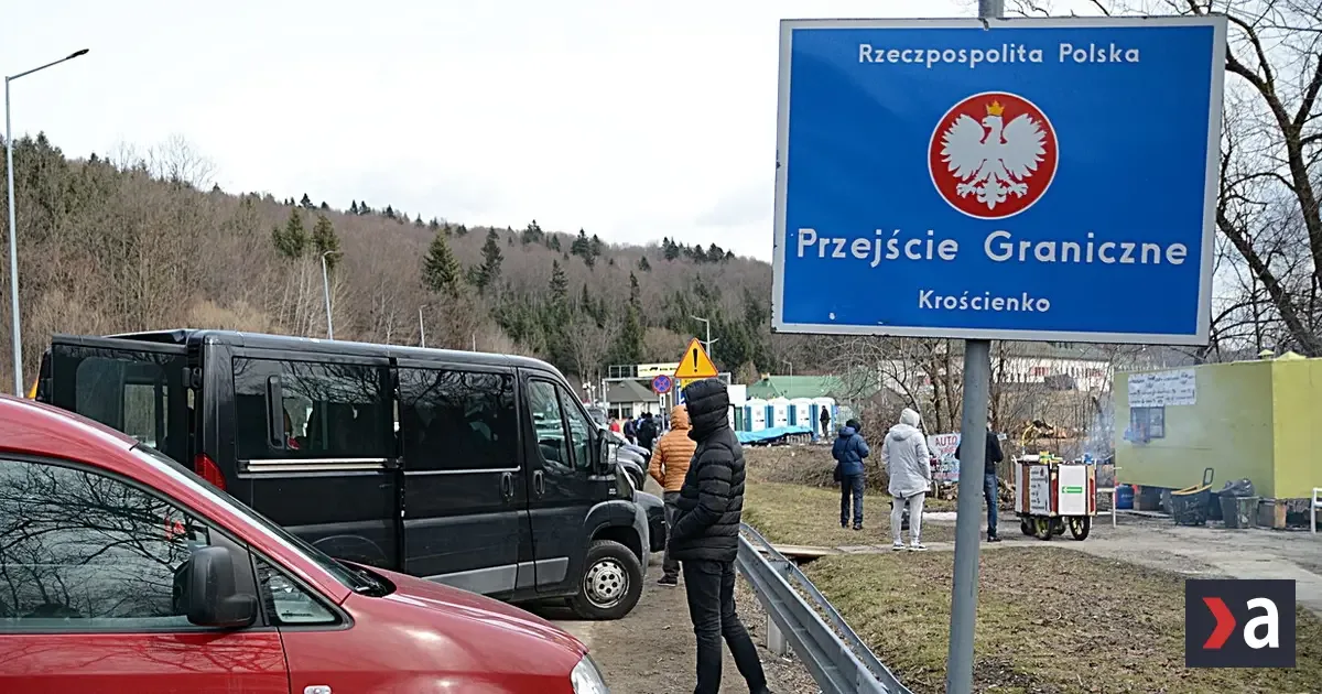 Poľsko sprísňuje hraničnú bezpečnosť: šesť priechodov s Ukrajinou v pohotovosti 4 Poľsko sprísňuje hraničnú bezpečnosť: šesť priechodov s Ukrajinou v pohotovosti