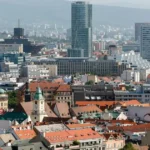 Prezident prednesie správu o stave krajiny, opozícia chce odvolávať Sakovú a Šutaja Eštoka