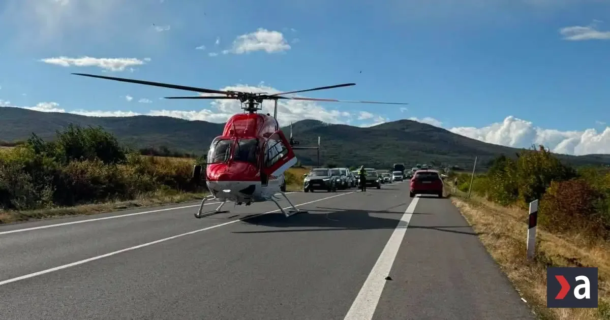 Pri Sečovciach sa zrazilo auto s maloletým dieťaťom, letel aj vrtuľník 2 Pri Sečovciach sa zrazilo auto s maloletým dieťaťom, letel aj vrtuľník