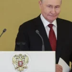 Putin odvolal veľvyslancov v Londýne a Paríži, nových ešte nevymenoval