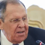 Rusko vojnu na Ukrajine nepozastaví, uviedol Sergej Lavrov