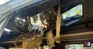 Ruský dron zasiahol ukrajinský minibus pri Nikopole, zahynulo päť civilistov