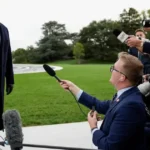 Trump utrpel prvú vážnu porážku, sudca zrušil zákaz pre novinárov