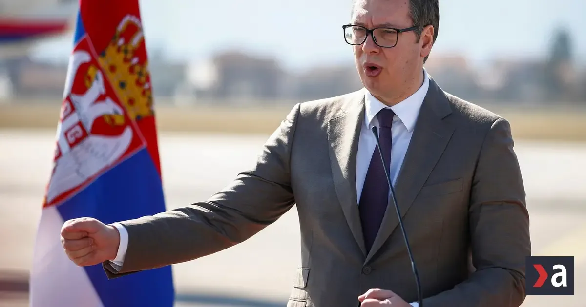 Vučič rezignoval na post prezidenta. Chce sa vrátiť ako premiér