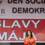 Známa moderátorka po kauze na straníckej akcii: Nie som fialová, červená ani modrá