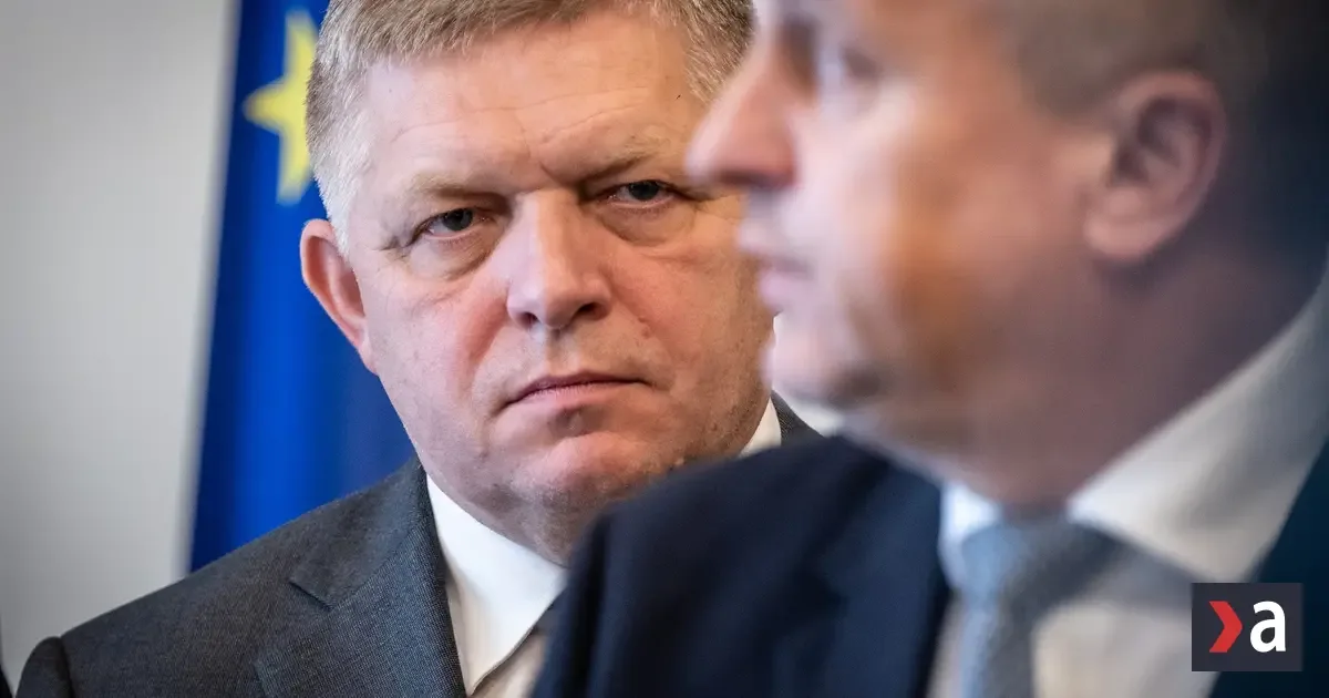 Ak koalícia nezvládne rozpočet, Fico môže odovzdať moc Pellegriniho úradníckej vláde