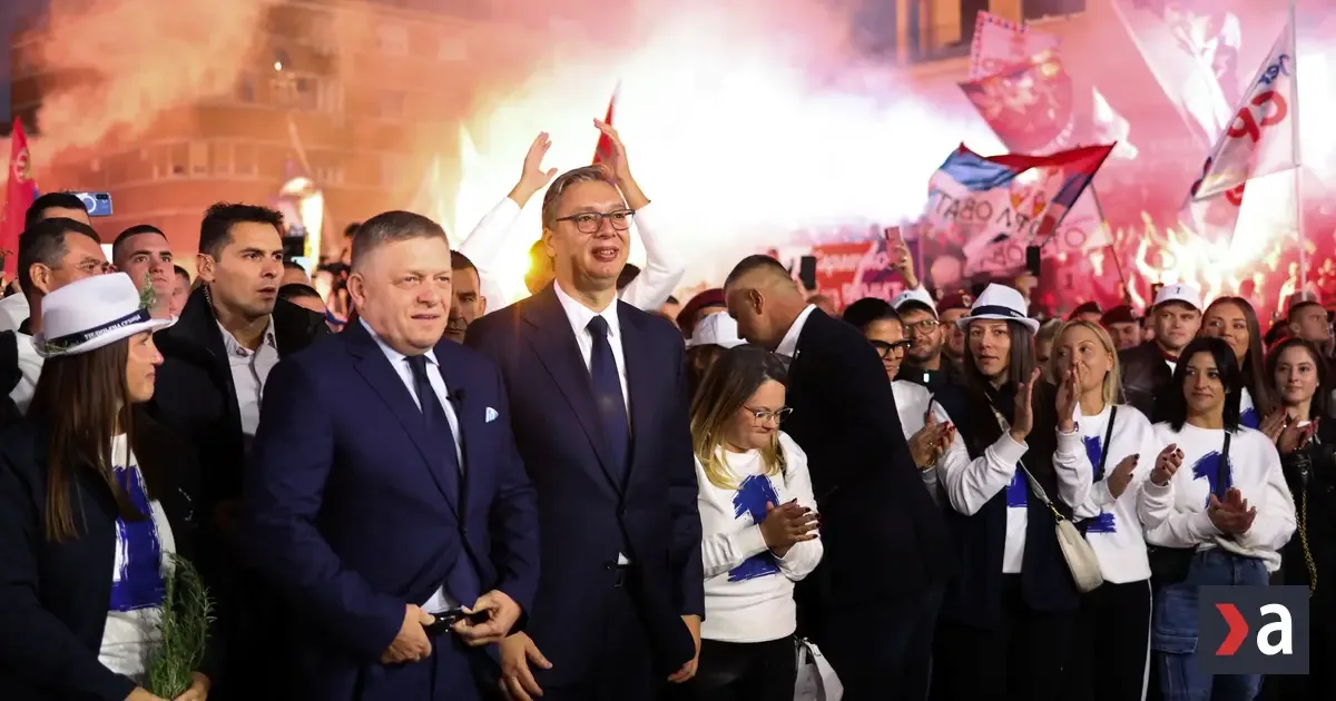 Fico si vybral Vučiča namiesto EÚ, hoci jeho priaznivci bili Slovákov. Dôvodom je Putin