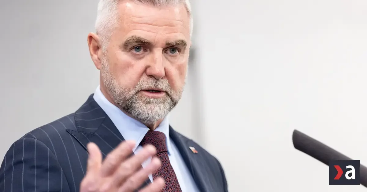 Gašpar víta vojenské kontakty s Moskvou, Rusko obhajoval v kremeľskom plátku