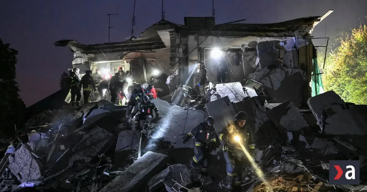 Počet obetí v Záporoží stúpol na 11, pod troskami zomreli aj deti