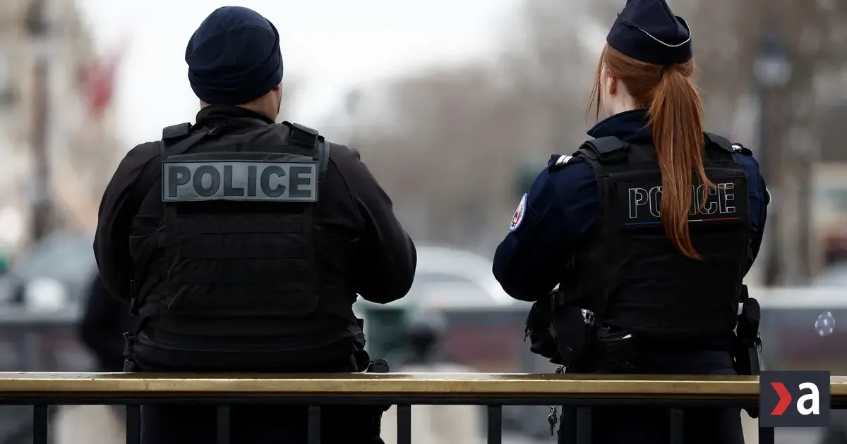 Polícia zatkla mladistvého po streľbe na škole v južnom Francúzsku 4 Polícia zatkla mladistvého po streľbe na škole v južnom Francúzsku