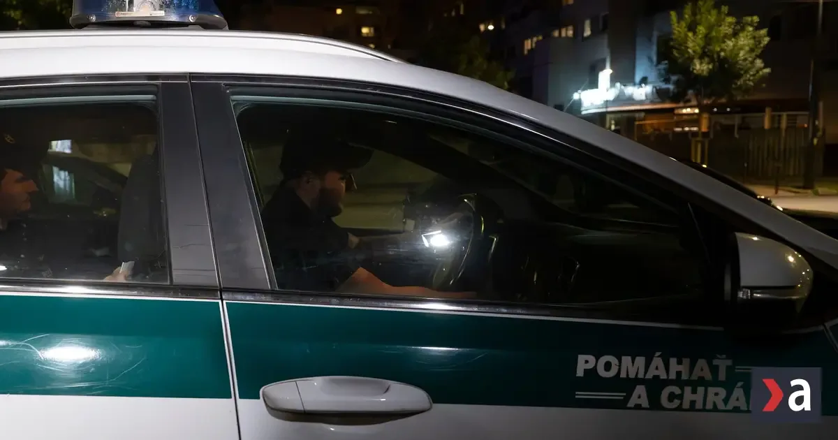 Protikorupčná jednotka polície hlási dvoch zadržaných, akcia má krycí názov Kandidát