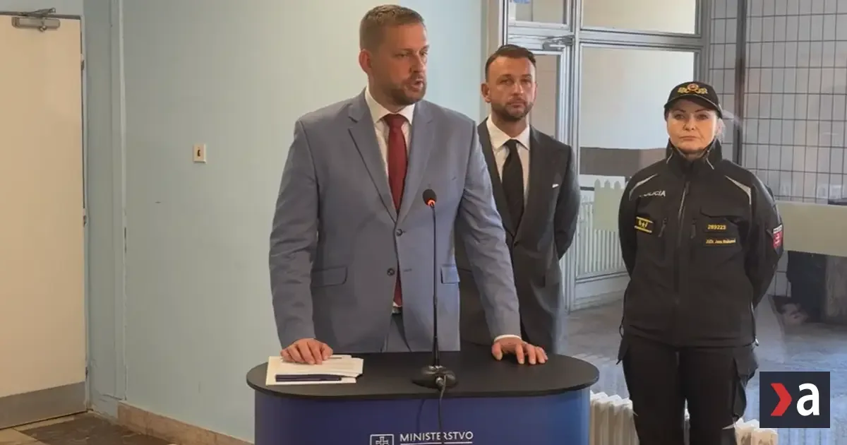 Rezorty podpísali memorandum o ochrane zdravotníkov 2 Rezorty podpísali memorandum o ochrane zdravotníkov